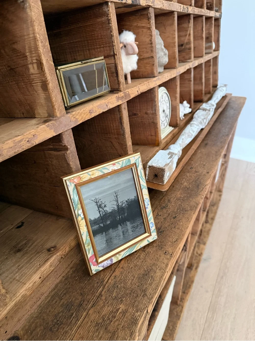 Vintage Wood Floral Frame with Black Easel Back - Black